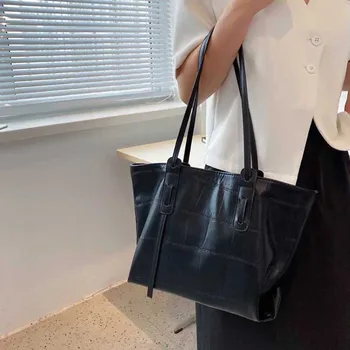Ramena Ženska ženska torba 2021 Plaža Болсы Modni dizajner Jednostavne ljetne Korejski kvalitetne torbe za kupovinu Za žene Torbe