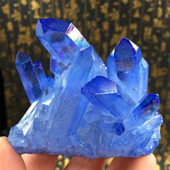 100 g Posebnih malih komada prirodnog plavog kristala od neobrađena kamena za razmagnetiziranje i čišćenje zbirke uzoraka